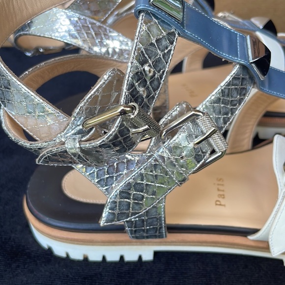 CHRISTIAN LOUBOUTIN LEATHER METALLIC STUDDED GLADIATOR SANDALS - 9 - NIB !🔥👠 - Picture 8 of 14